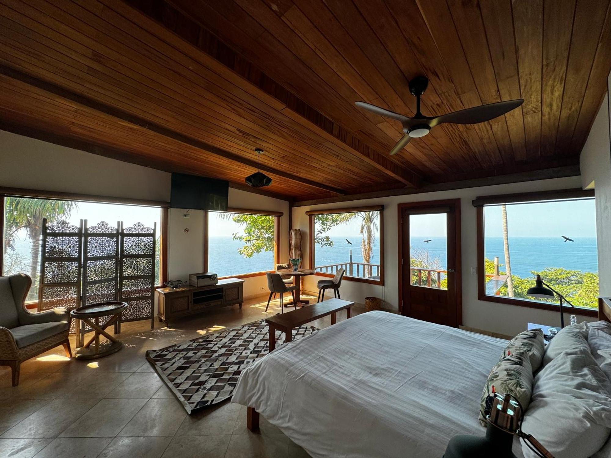 Ciel Y Miel Hotel Colon Exterior photo