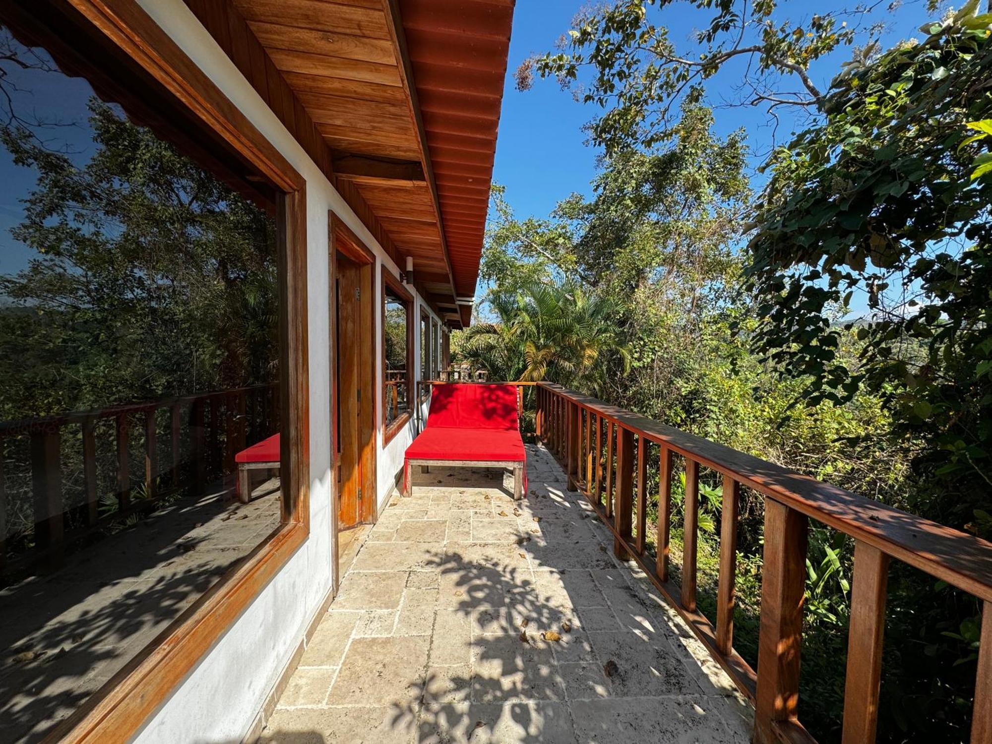 Ciel Y Miel Hotel Colon Exterior photo